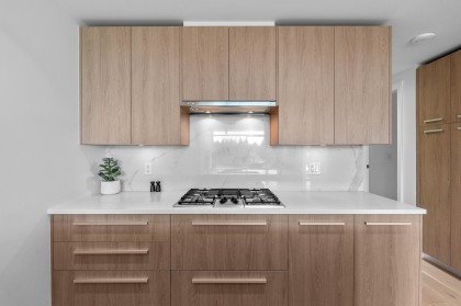 Photo 10 at 404 - 1210 E 27th Street, Lynn Valley, North Vancouver