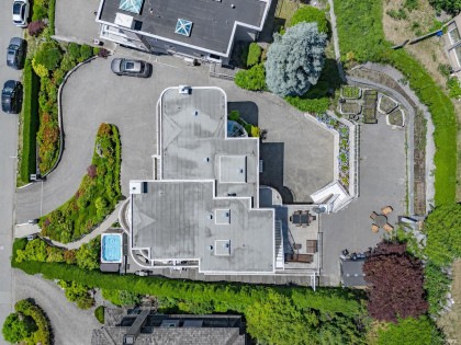 Photo 40 at 2589 Chairlift Road, Chelsea Park, West Vancouver