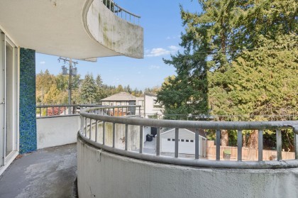 Photo 19 at 201 - 4691 W 10th Avenue, Point Grey, Vancouver West