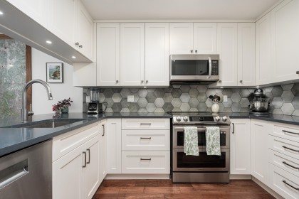 Photo 11 at 208 - 655 W 13th Avenue, Fairview VW, Vancouver West