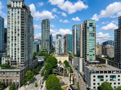 Photo 1 at 1702 - 928 Richards Street, Yaletown, Vancouver West