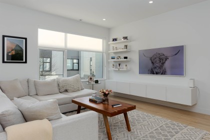 Photo 2 at 17 - 602 Lile Drive, Roche Point, North Vancouver