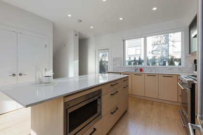 Photo 6 at 17 - 602 Lile Drive, Roche Point, North Vancouver