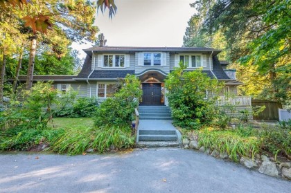 Photo 1 at 4786 W 4th Avenue, Point Grey, Vancouver West