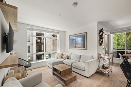 Photo 6 at 209 - 128 E 8th Street, Central Lonsdale, North Vancouver