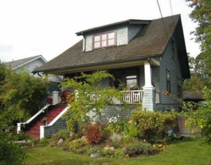Photo 1 at 364 E 14th Street, Central Lonsdale, North Vancouver