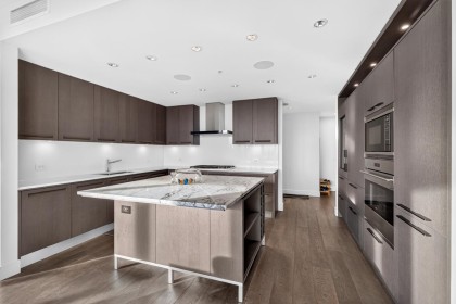 Photo 12 at 501 - 2102 W 48th Avenue, Kerrisdale, Vancouver West