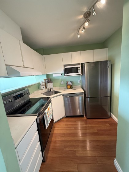 Photo 12 at 606 - 1188 Richards Street, Yaletown, Vancouver West