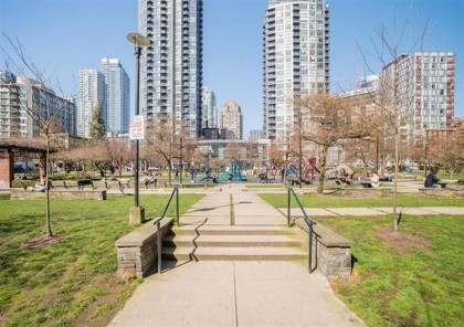 Photo 1 at 606 - 1188 Richards Street, Yaletown, Vancouver West