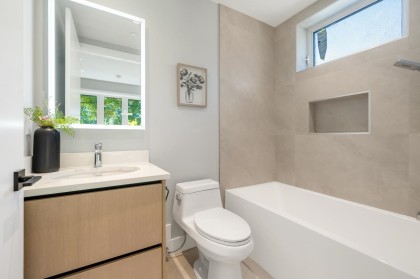 Photo 10 at 1 - 3771 W King Edward Avenue, Dunbar, Vancouver West