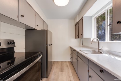 Photo 13 at 3 - 2255 W 40th Avenue, Kerrisdale, Vancouver West