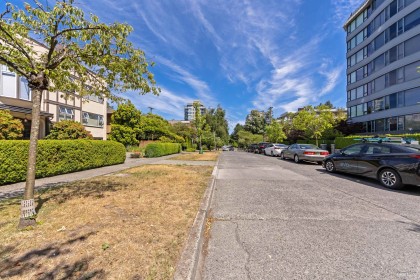 Photo 22 at 3 - 2255 W 40th Avenue, Kerrisdale, Vancouver West