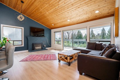 Photo 10 at 4643 Port View Place, Cypress Park Estates, West Vancouver