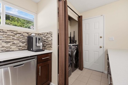Photo 12 at 693 Plymouth Drive, Windsor Park NV, North Vancouver