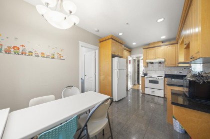 Photo 11 at 7789 Hudson Street, Marpole, Vancouver West