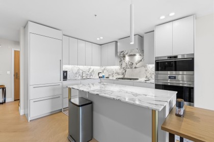Photo 9 at 310 - 3668 W 10th Avenue, Kitsilano, Vancouver West