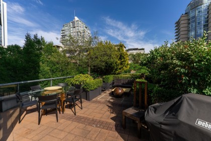 Photo 1 at 5A - 139 Drake Street, Yaletown, Vancouver West