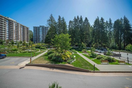 Photo 2 at 207 - 2020 Fullerton Avenue, Pemberton NV, North Vancouver