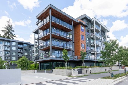 Photo 1 at 203 - 3596 Malsum Drive, Roche Point, North Vancouver
