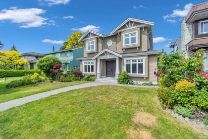 Photo 2 at 1675 W 59th Avenue, Vancouver West