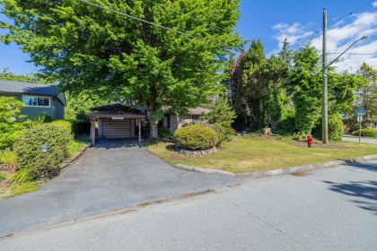 Photo 5 at 2495 Lauralynn Drive, Westlynn, North Vancouver