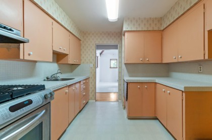 Photo 20 at 2495 Lauralynn Drive, Westlynn, North Vancouver