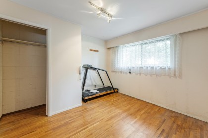 Photo 24 at 2495 Lauralynn Drive, Westlynn, North Vancouver