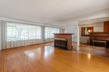 Photo 14 at 2495 Lauralynn Drive, Westlynn, North Vancouver