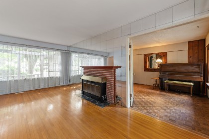 Photo 19 at 2495 Lauralynn Drive, Westlynn, North Vancouver
