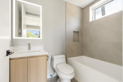 Photo 12 at 2 - 3771 W King Edward Avenue, Dunbar, Vancouver West