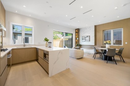 Photo 22 at 2 - 3771 W King Edward Avenue, Dunbar, Vancouver West