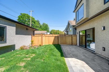 Photo 32 at 2 - 3771 W King Edward Avenue, Dunbar, Vancouver West
