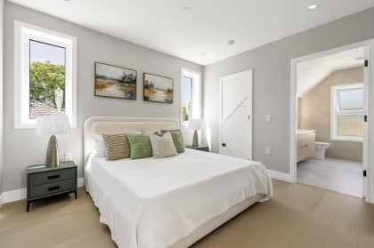 Photo 9 at 2 - 3771 W King Edward Avenue, Dunbar, Vancouver West