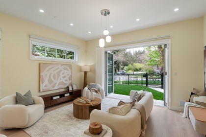 Photo 9 at 1 - 4503 W 15th Avenue, Point Grey, Vancouver West