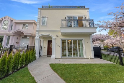 Photo 34 at 1 - 4503 W 15th Avenue, Point Grey, Vancouver West
