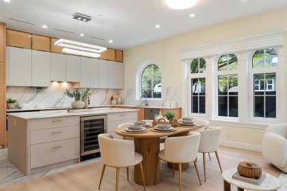 Photo 8 at 1 - 4503 W 15th Avenue, Point Grey, Vancouver West