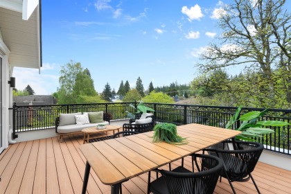 Photo 12 at 2 - 4503 W 15th Avenue, Point Grey, Vancouver West
