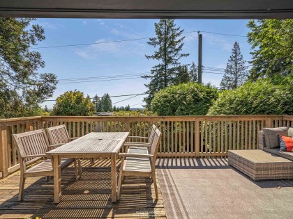 Photo 8 at 947 Evergreen Place, Edgemont, North Vancouver