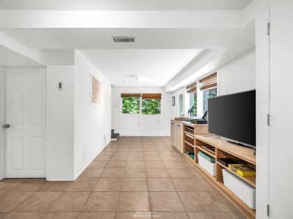 Photo 25 at 947 Evergreen Place, Edgemont, North Vancouver