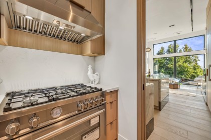 Photo 8 at 2423 Mathers Avenue, Dundarave, West Vancouver