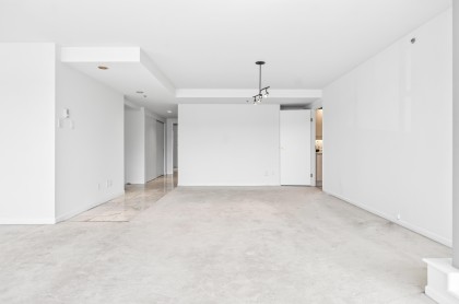 Photo 11 at 502 - 1012 Beach Avenue, Yaletown, Vancouver West