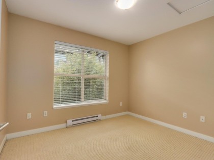 Photo 13 at 319 E 15th Street, Central Lonsdale, North Vancouver