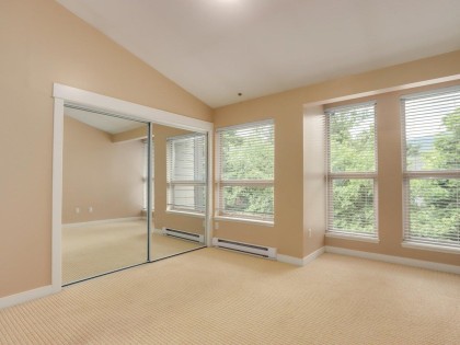 Photo 11 at 319 E 15th Street, Central Lonsdale, North Vancouver