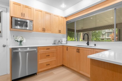 Photo 8 at 2426 W 34th Avenue, Quilchena, Vancouver West