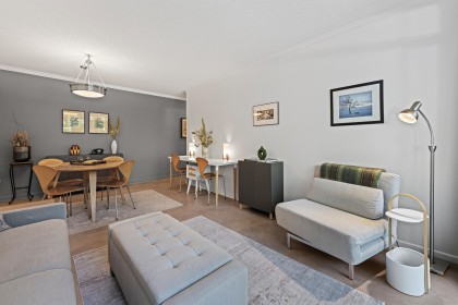 Photo 16 at 107 - 1425 Esquimalt Avenue, Ambleside, West Vancouver