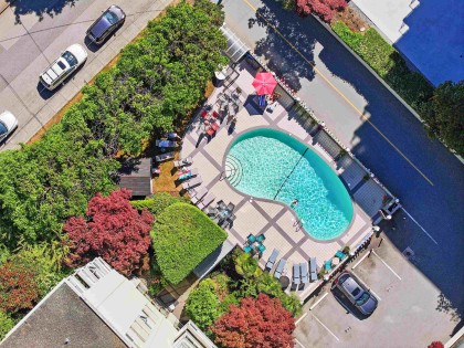 Photo 1 at 107 - 1425 Esquimalt Avenue, Ambleside, West Vancouver