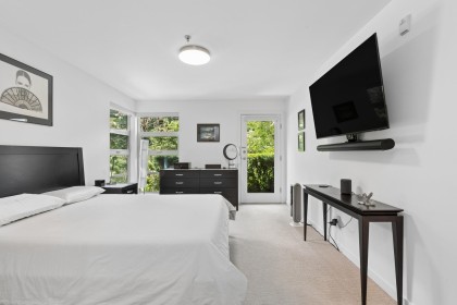 Photo 19 at 102 - 2832 Capilano Road, Capilano NV, North Vancouver