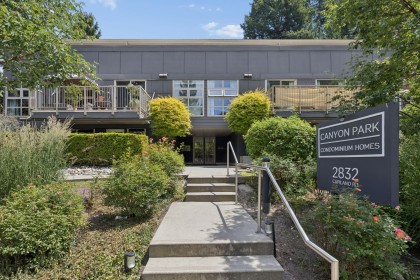 Photo 31 at 102 - 2832 Capilano Road, Capilano NV, North Vancouver
