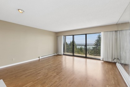 Photo 3 at 8 - 2206 Folkestone Way, Panorama Village, West Vancouver