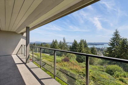 Photo 30 at 8 - 2206 Folkestone Way, Panorama Village, West Vancouver